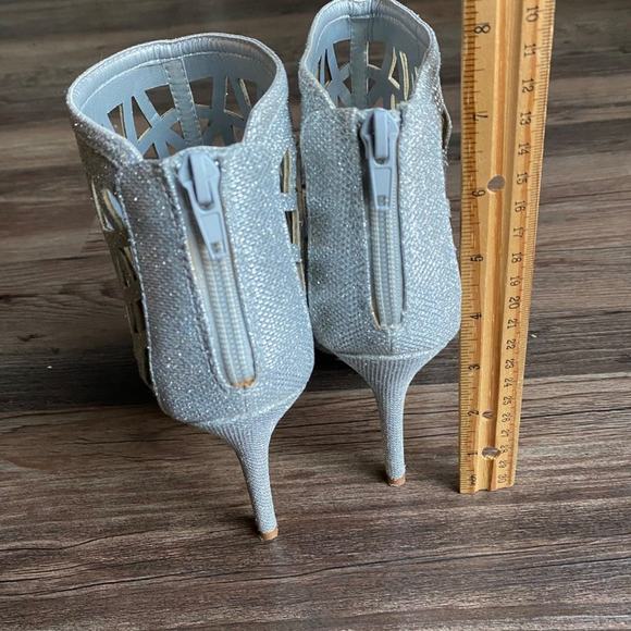 Bommilel sz 8 silver shinny‎ glitter cutout ankle Y2K open toe heels - Picture 4 of 7